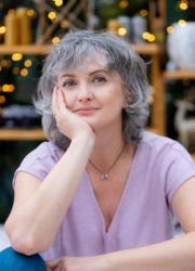 Rozmowy o książce "Miłość, proszę pani" - spotkanie live z Agnieszką Jeż.