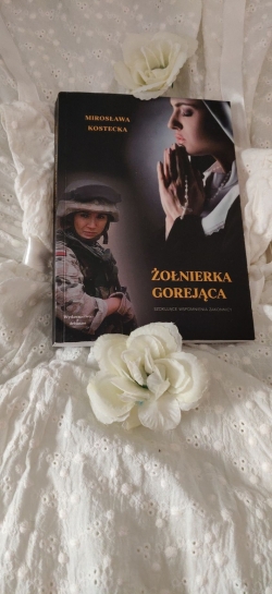 Żołnierka gorejąca